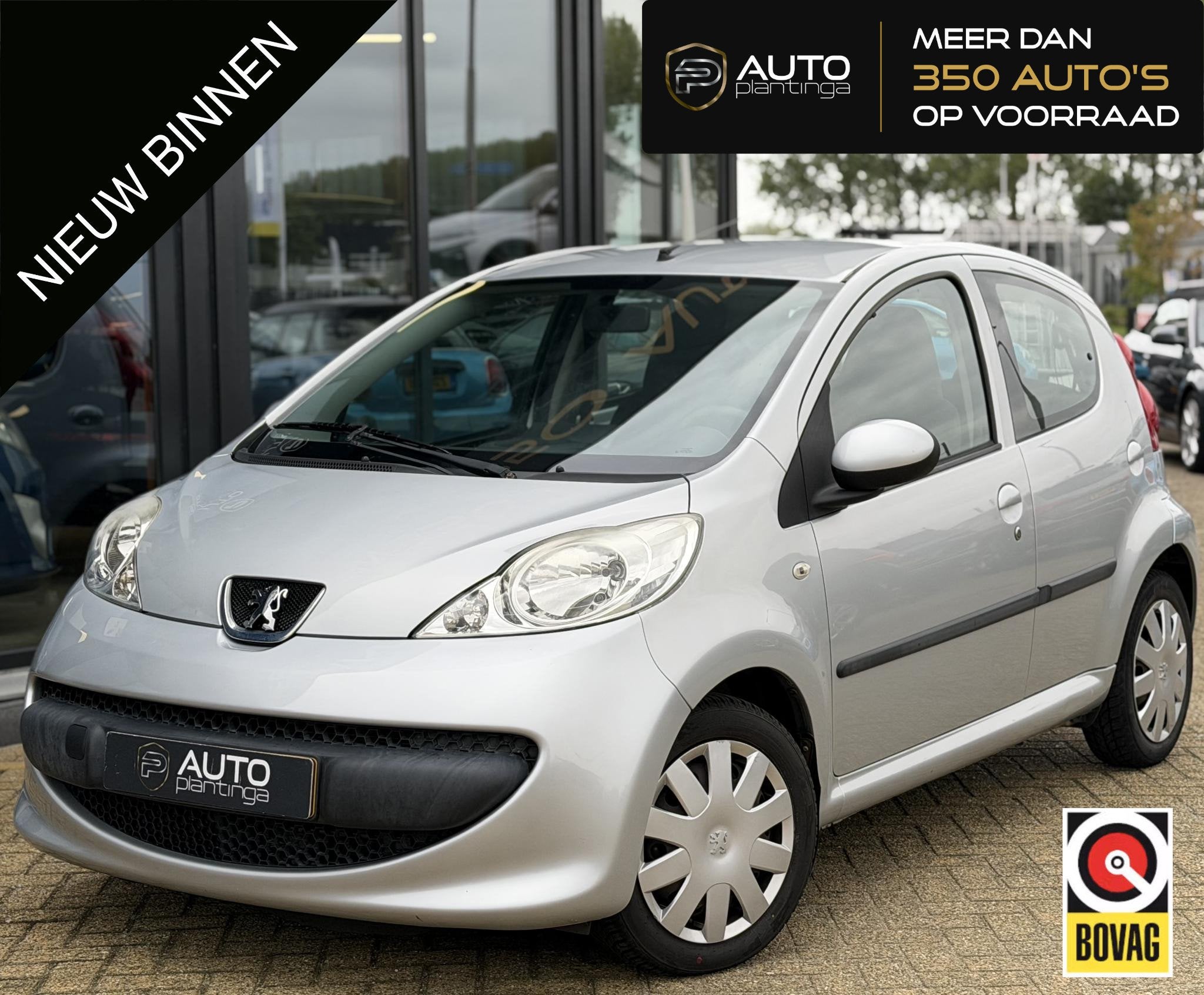Peugeot 107 1.0-12V XS Urban Move | Automaat | NL AUTO | NAP, Auto's, Stof, Gebruikt, 4 stoelen, 68 pk