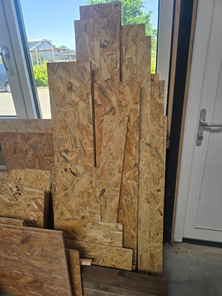 OSB platen restanten 18, 12 en 9 mm en balken/klossen 4x7 cm, Ophalen, Minder dan 25 mm, Overige typen, Zo goed als nieuw