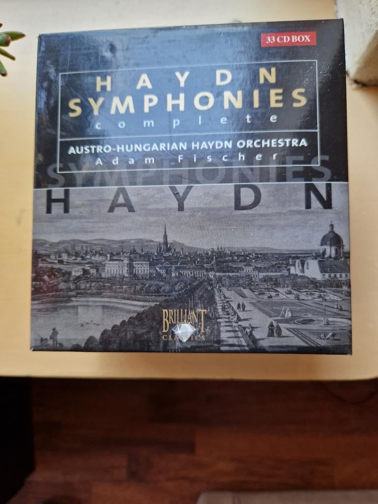 Haydn: Complete Symphonies - Adam Fischer (33 CD Boxset), Ophalen of Verzenden, Zo goed als nieuw, Boxset