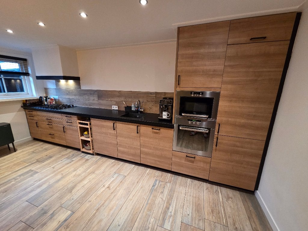Complete keuken 5,25 meter incl. Whirlpool, Bosch & Zanussi, Ophalen, Gebruikt, Bruin, Enkelwandige keuken