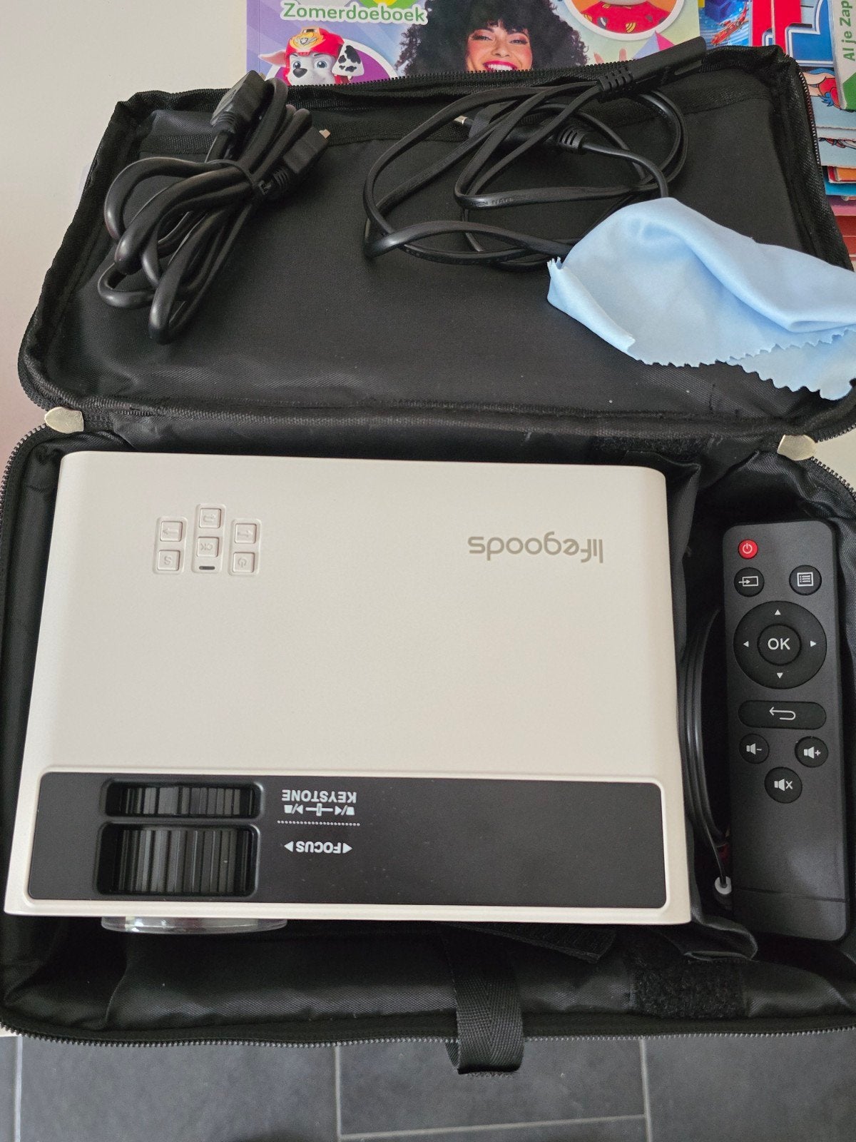 Lifegoods Mini Beamer Full HD met Ingebouwde Speakers, Ophalen of Verzenden, Zo goed als nieuw, Full HD (1080), Lifegoods