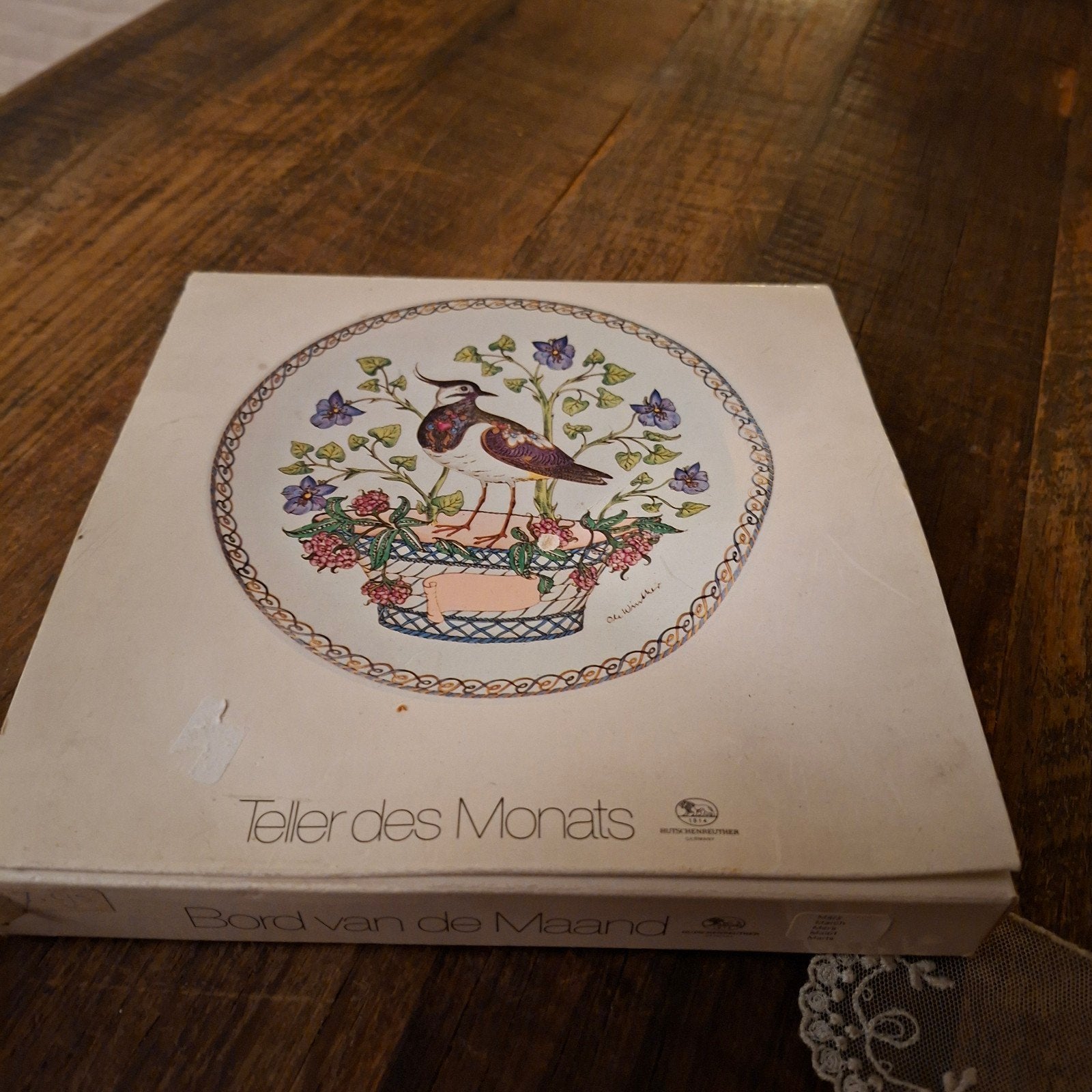Bordje in Doos van Hutschenreuther Maand Maart Kievit 11 cm, Ophalen of Verzenden