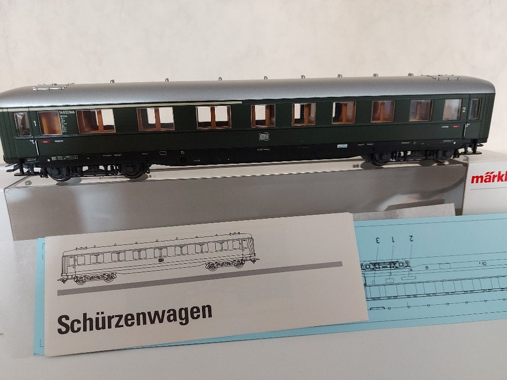 3 Marklin Personenwagons DB, Hobby en Vrije tijd, Wisselstroom, Ophalen of Verzenden, Märklin, Nieuw