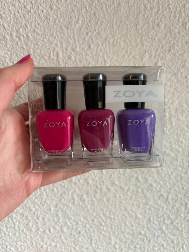 Zoya nagellakjes, Ophalen of Verzenden, Zo goed als nieuw, Handen en Nagels, Make-up