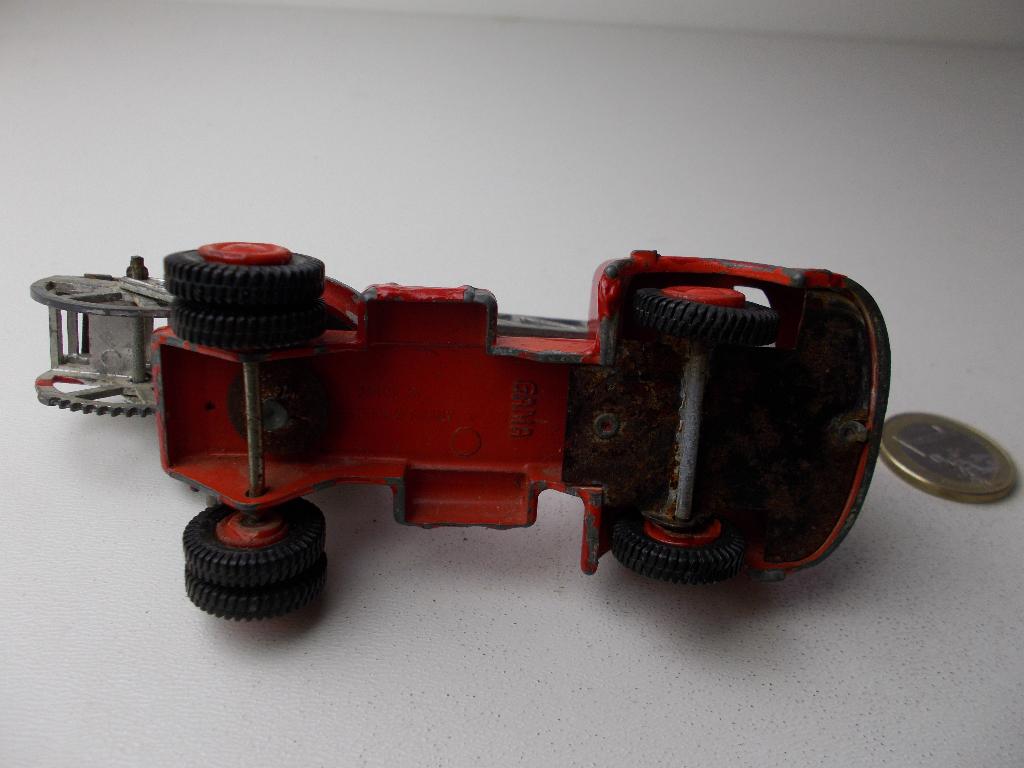 Jaren 60 GAMA West Germany 912 MERCEDES FIRE LADDERWAGEN (B), Ophalen of Verzenden, Gebruikt, Bus of Vrachtwagen, Gama