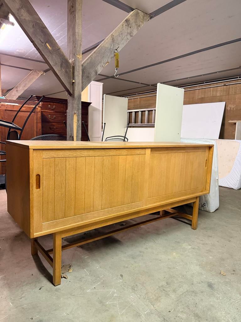 Kurt Ostervig Deens Dressoir Eikenhout, Huis en Inrichting, Ophalen, Gebruikt, 150 tot 200 cm, Eikenhout