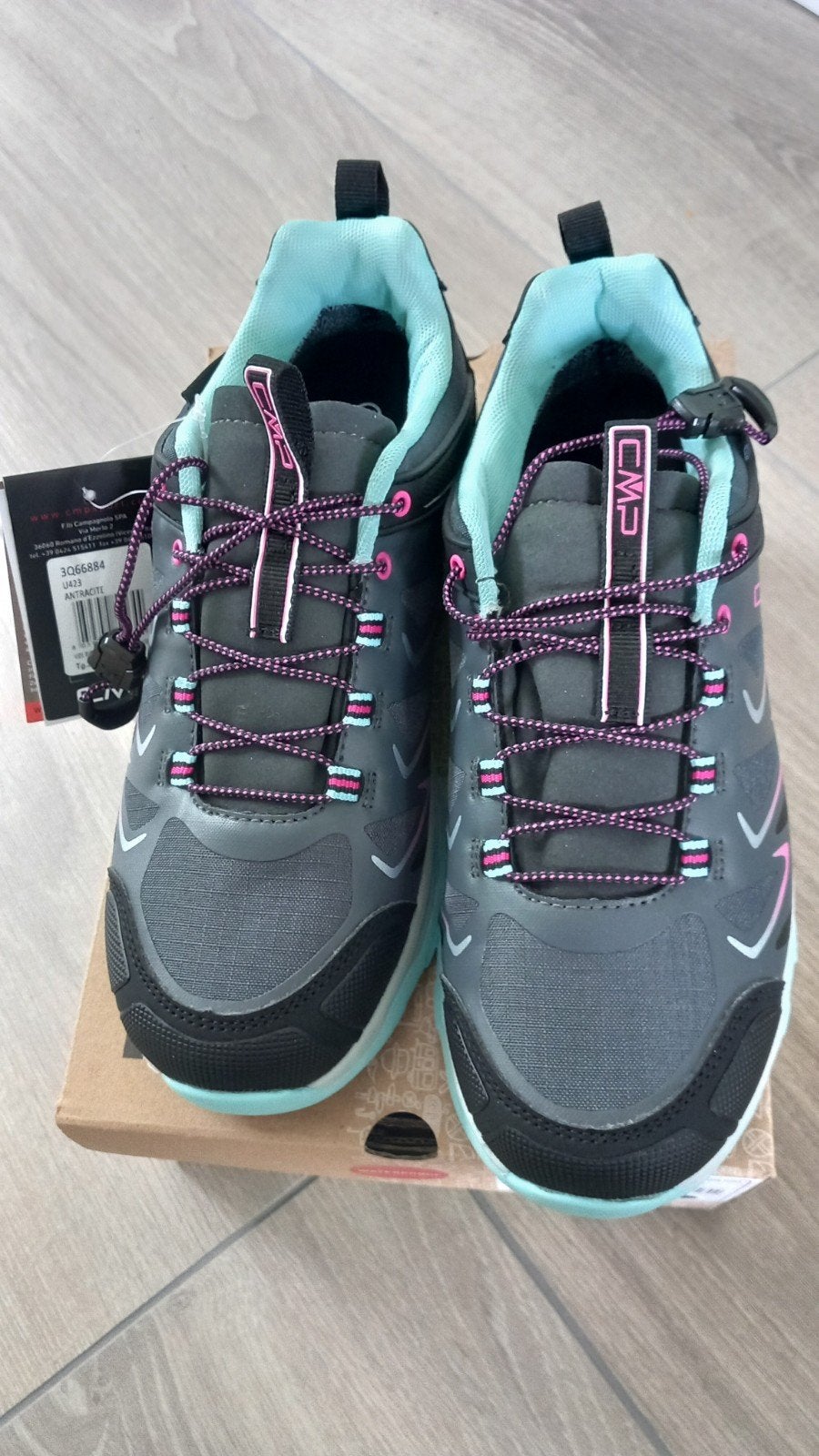 NIEUW paar schoenen merk CMP maat 36. WATERPROOF!, Jongen of Meisje, Schoenen, Nieuw, Ophalen of Verzenden