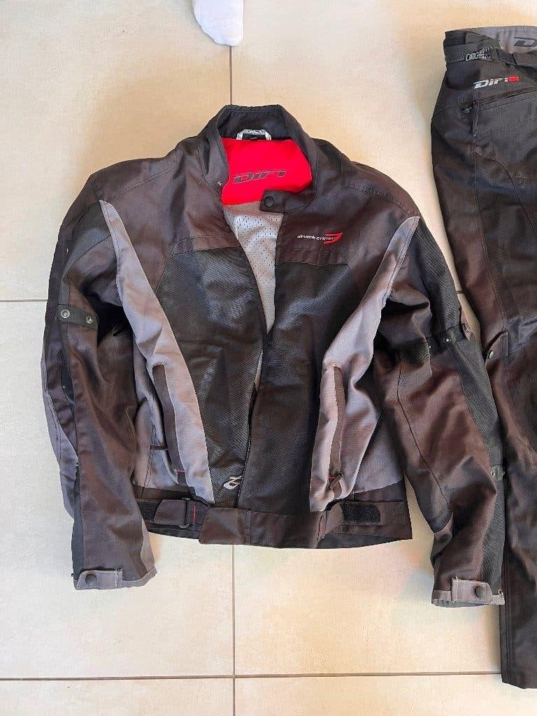 Motorpak difi maat L XL zomer en winter pak, Motoren, Kleding | Motorkleding, Ophalen, Tweedehands, Heren, Combipak