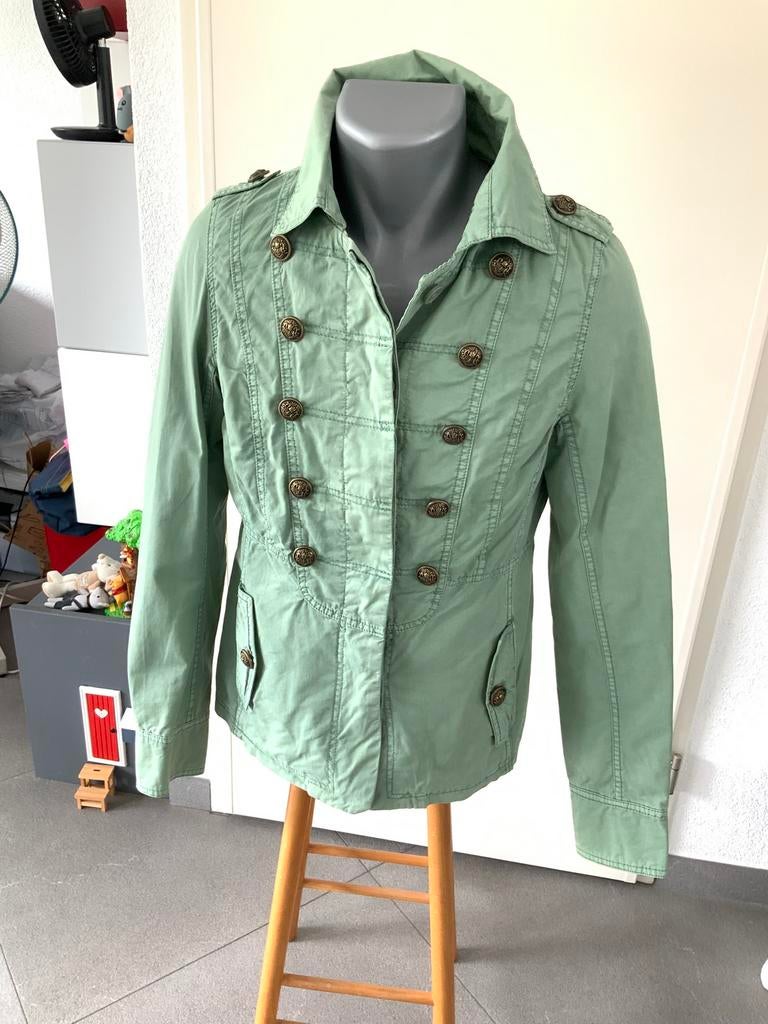 Leuk groen dames jasje. Revelation., Ophalen of Verzenden, Zo goed als nieuw, Groen