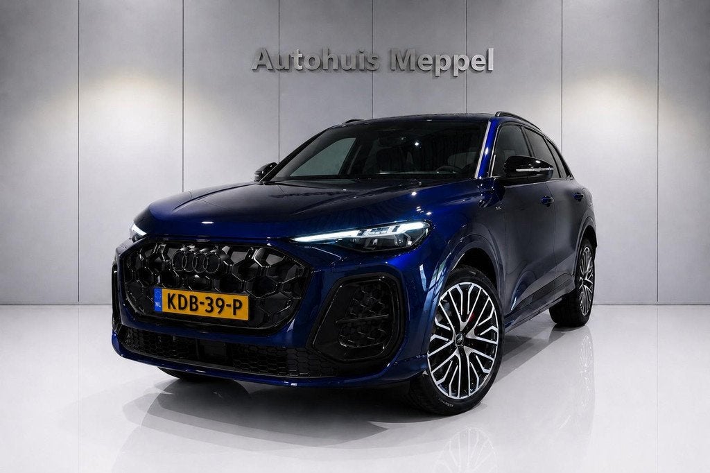 Audi Q5 Quattro *DIRECT RIJDEN*S-Line*Matrix*Trekhaak*Pano*5, Auto's, Automaat, Gebruikt, Zwart, 4 cilinders