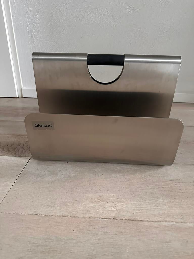 Blomus lectuurbak rvs, Ophalen, Gebruikt