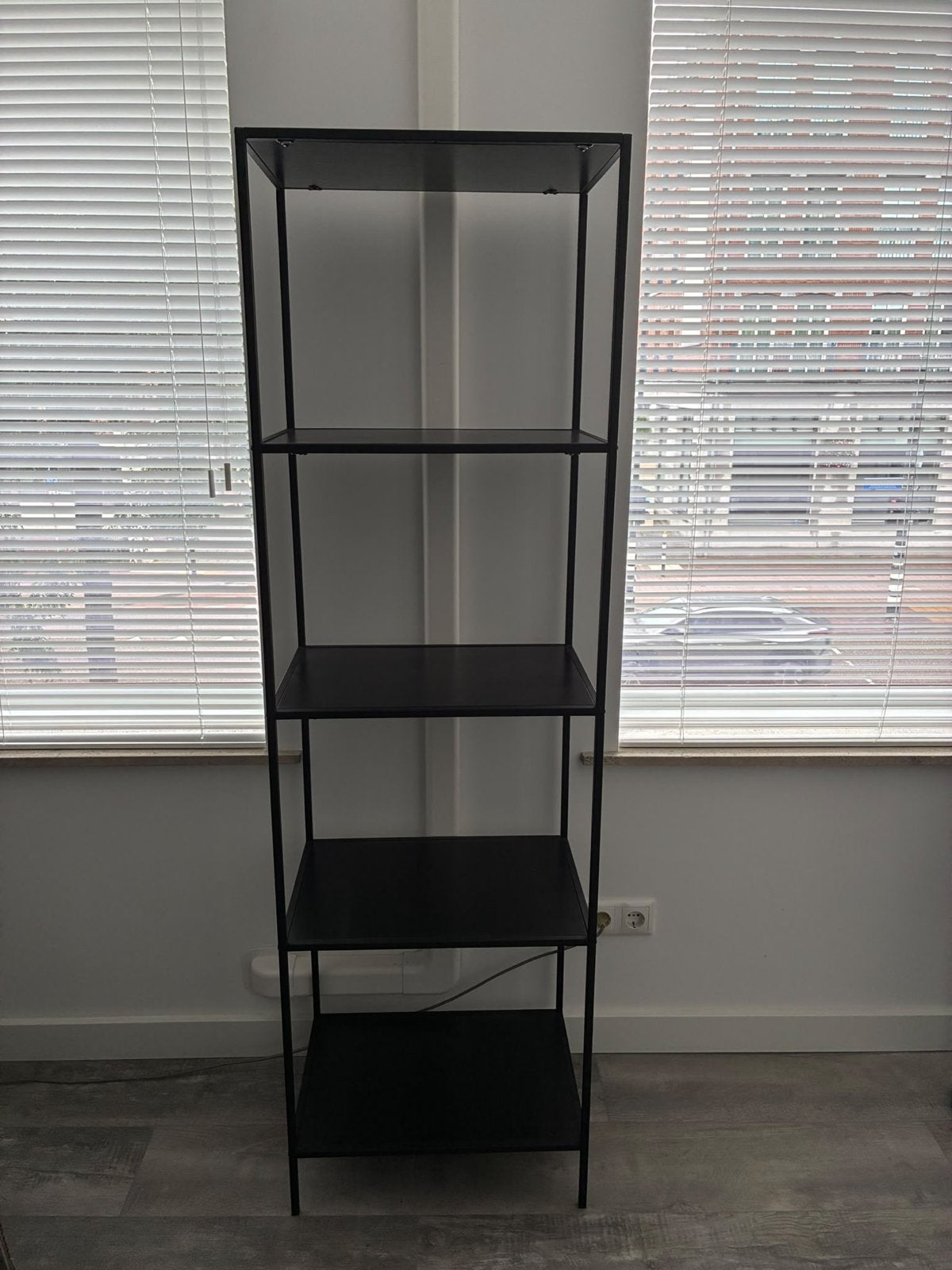 Zwart metalen rek met 5 planken - Modern en stijlvol, Ophalen, Met plank(en), Minder dan 50 cm, 200 cm of meer