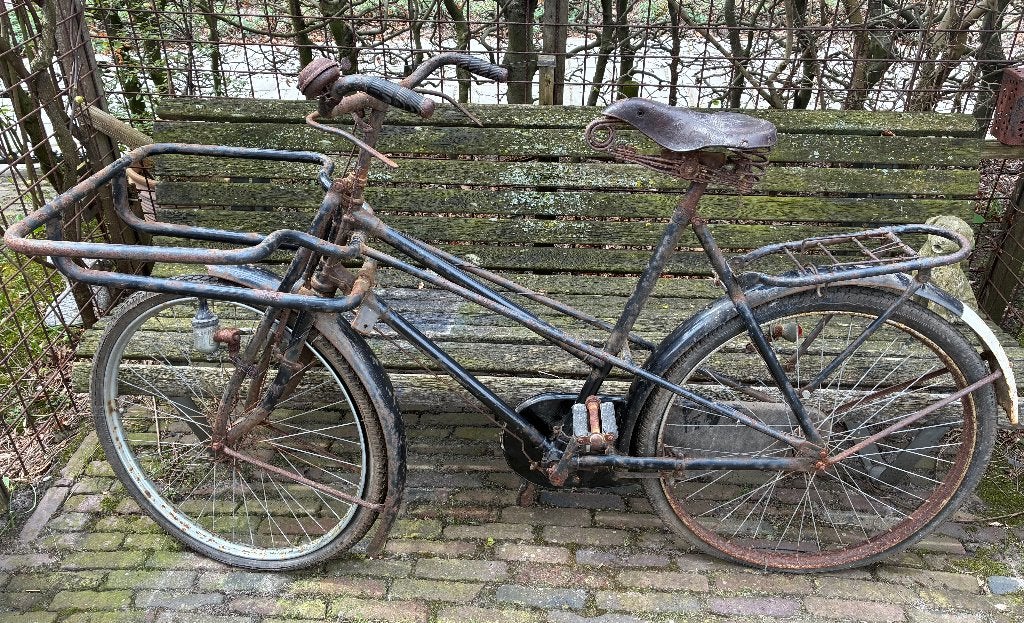 Antieke Engelse transportfiets / carrier bike – jaren 30/40, Fietsen en Brommers, Ophalen, Jaren '30