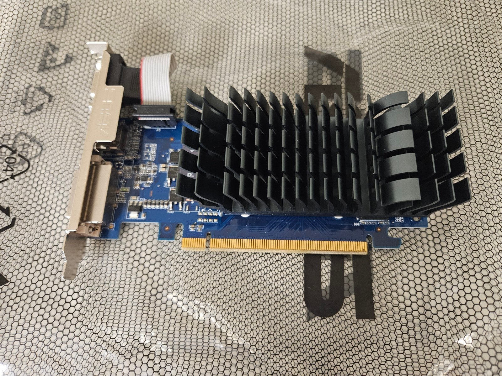 ASUS EN210 Silent/DI/1GD3/V2 Nvidia Geforce 210, Computers en Software, PCI-Express 2, HDMI, Nieuw, Ophalen of Verzenden