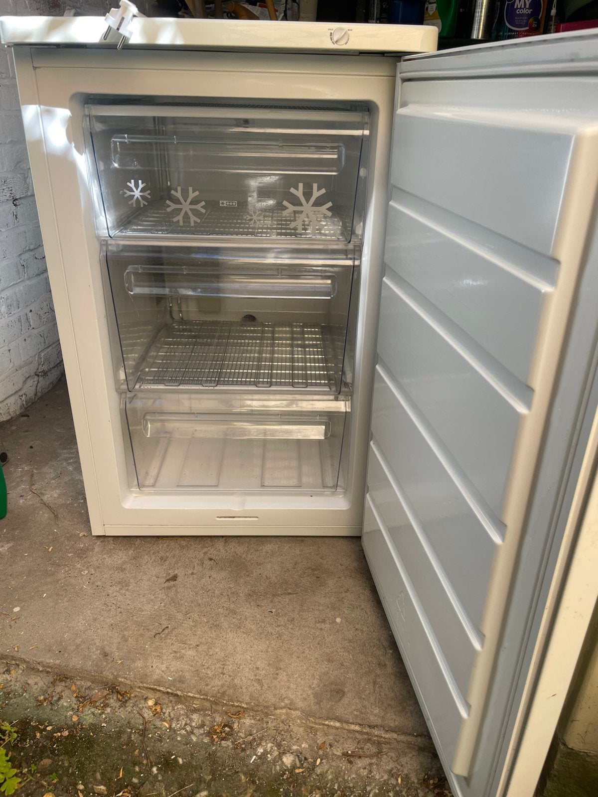 Zanussi tafelmodel vriezer, Ophalen, Zo goed als nieuw, Minder dan 60 cm, Minder dan 85 cm