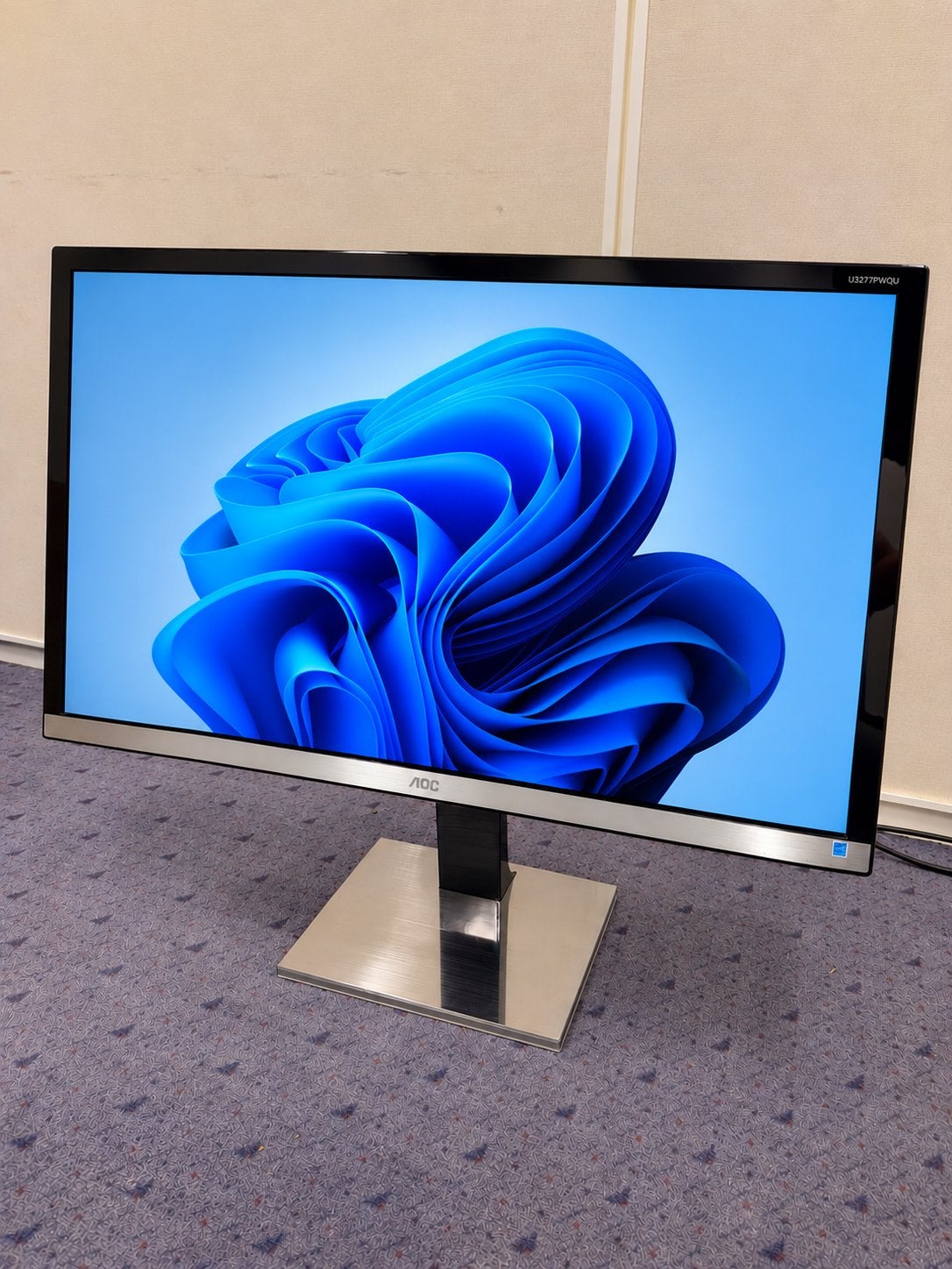 AOC | 4k Ultra HD | 32 Inch | Speakers | Hoog contrast, Computers en Software, Ophalen, IPS, Ingebouwde speakers, Ultra HD (4K)