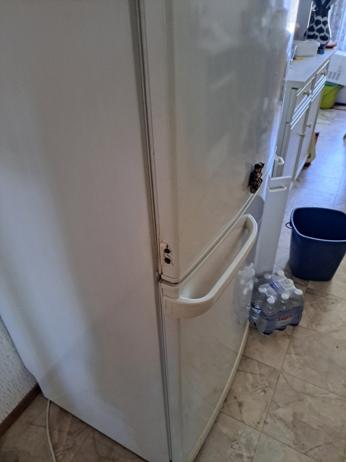 Koelkast. met .Vriezer. Bosch. Gratis. Afhalen., Ophalen, Gebruikt, 200 liter of meer, Met aparte vriezer