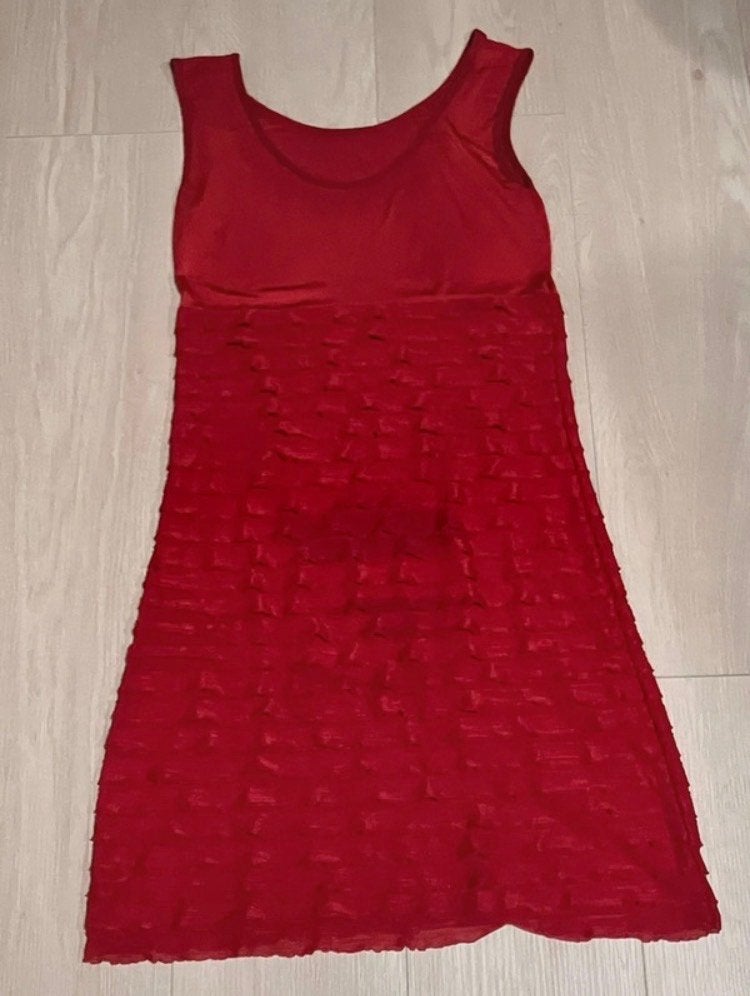 Rode zomerjurk met laagjes, Maat 38/40 (M), Verzenden, Knielengte, Gedragen