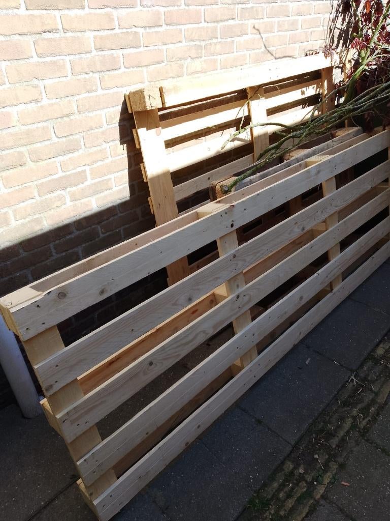 3 pallets, Ophalen, Minder dan 25 mm, Zo goed als nieuw, Minder dan 200 cm