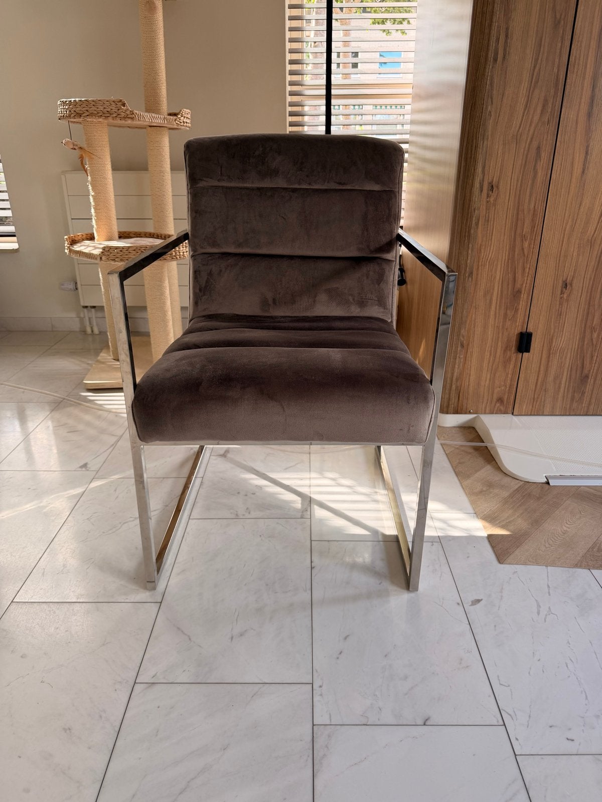 6 Richmond interior stoel metalen frame en velours bekleding, Huis en Inrichting, Ophalen, Gebruikt, Bruin, Metaal