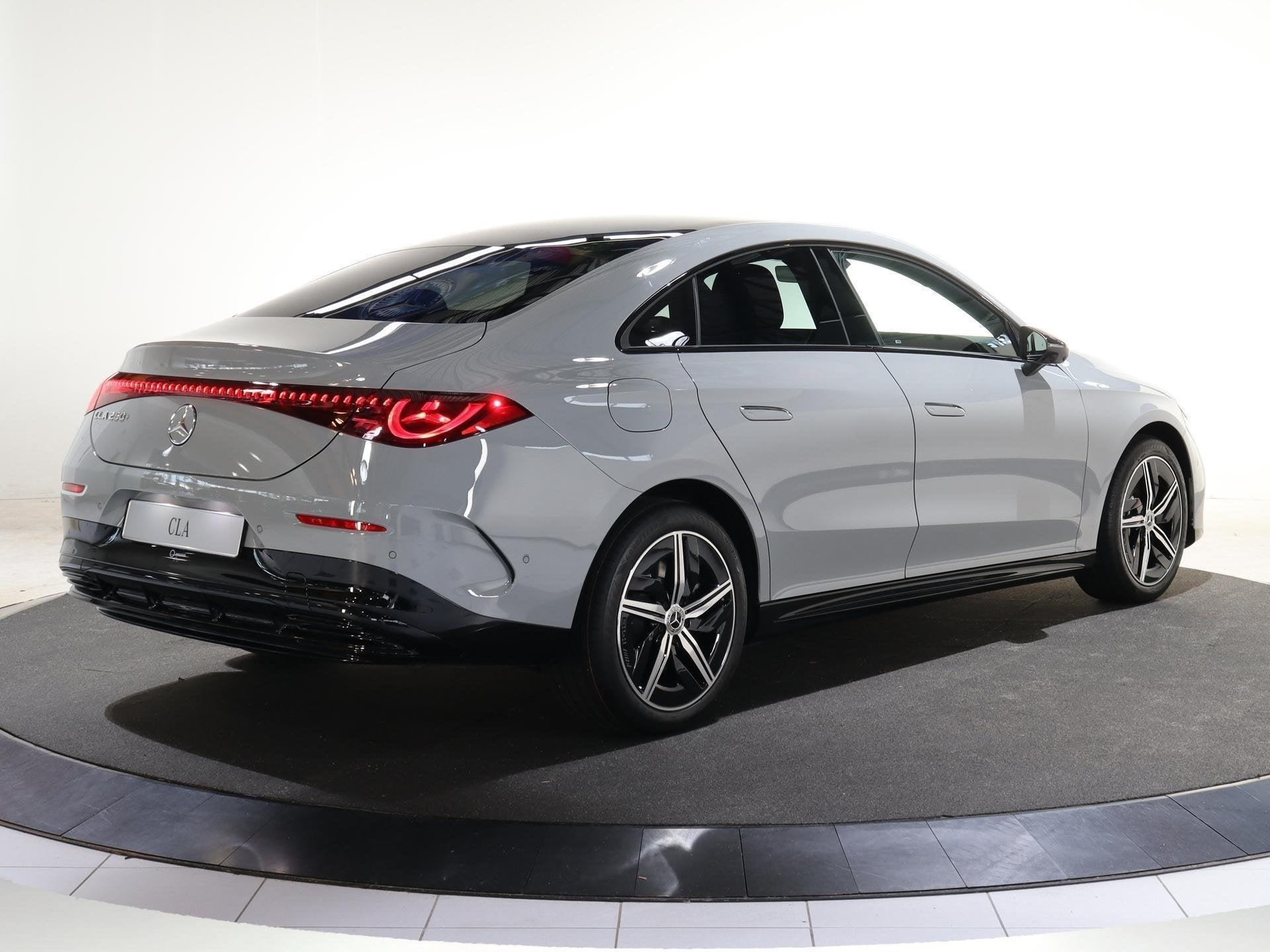 Mercedes-Benz CLA-Klasse 250+ Launch Edition 85.5 kWh | Nigh, Auto's, CLA, Achterwielaandrijving, Zwart, 743 km