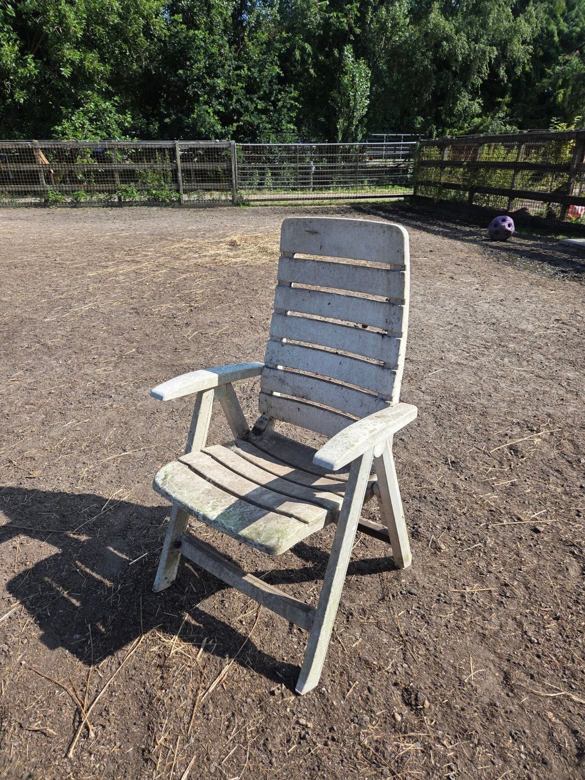 4 tuinstoelen, 1 kapot, vies - gratis afhalen, Ophalen, Gebruikt, Kunststof