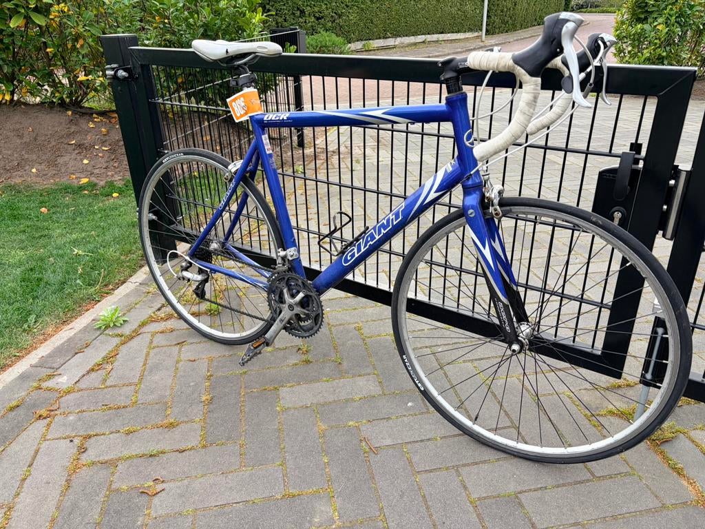 Race fiets, Giant, triatlon, Fietsen en Brommers, Ophalen, Zo goed als nieuw, Meer dan 20 versnellingen, Giant