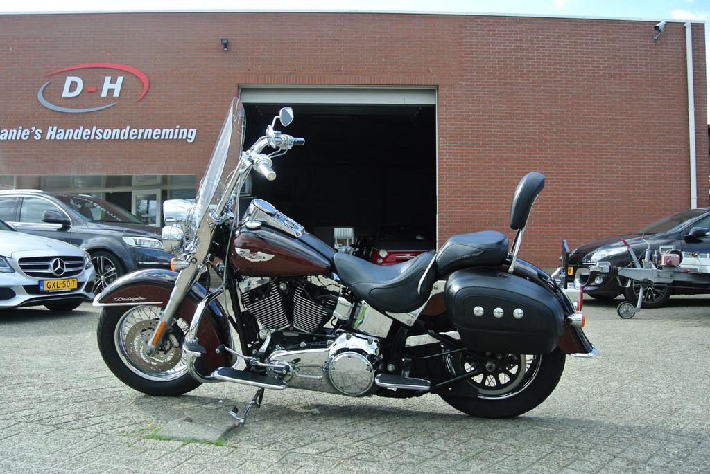 Harley Davidson Chopper 96 FLSTN Softail Deluxe, Motoren, Chopper, Bedrijf, 1585 cc, Meer dan 35 kW