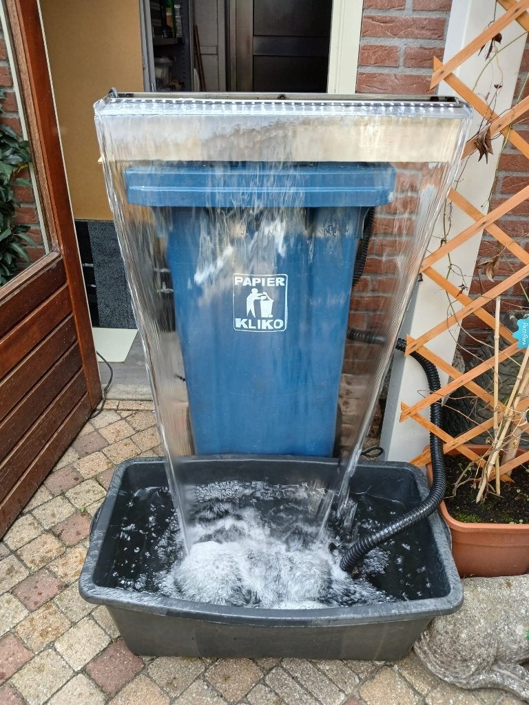 Waterval, Ophalen, Zo goed als nieuw, Rvs, Waterval