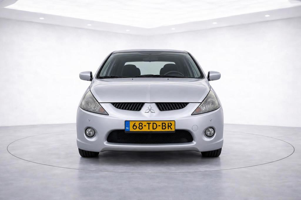 Mitsubishi Grandis 2.4-16V Intense 6p.|cruise|PDC|airco|auto, Auto's, Mitsubishi, Parkeersensor, 10 km/l, Bedrijf, 6 stoelen
