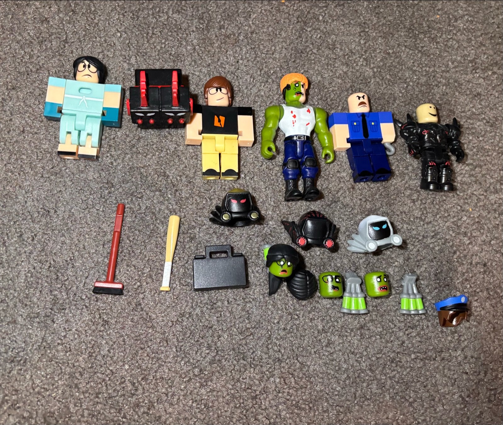Roblox Poppetjes Set met Accessoires - Diverse Figuren, Ophalen of Verzenden, Gebruikt