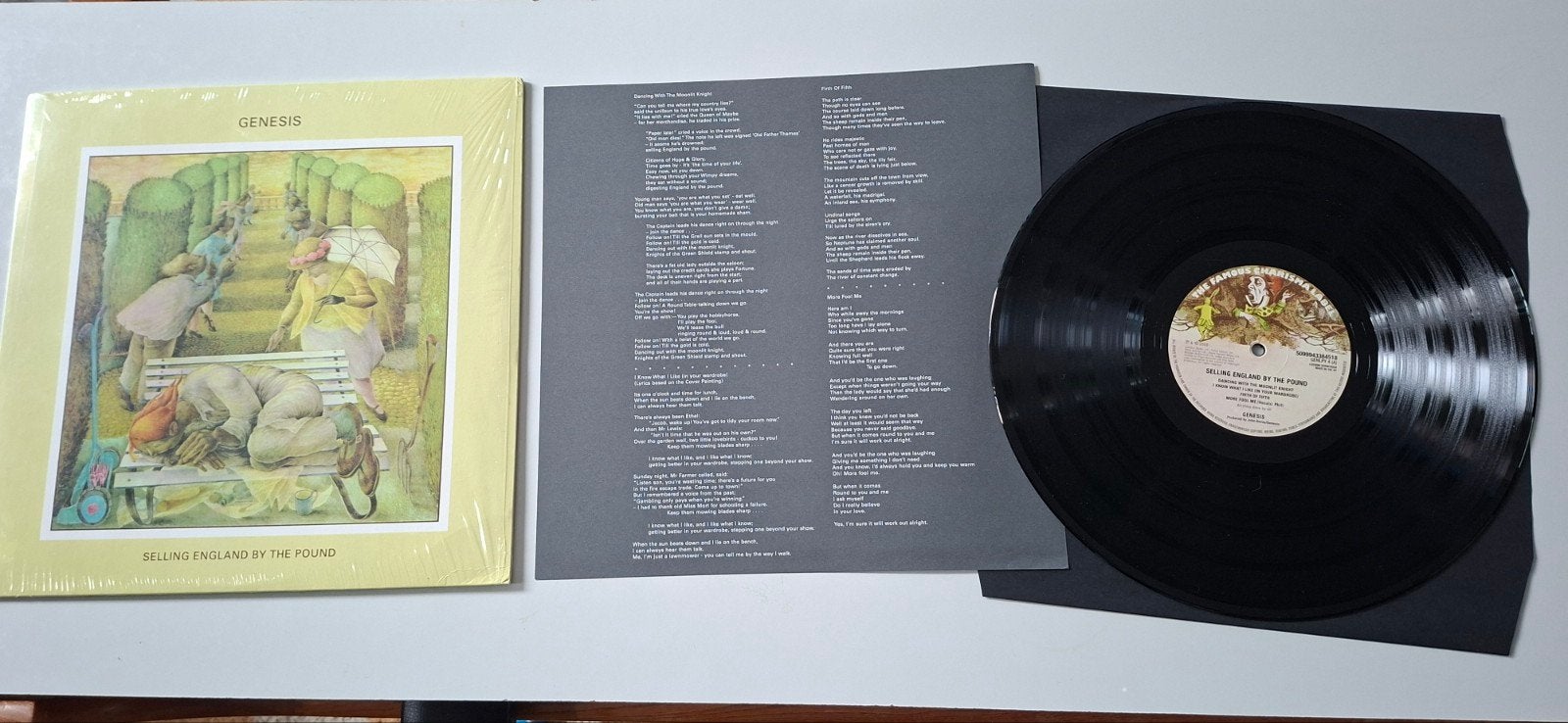 Genesis Selling england by the pound black vinyl, LP, Ophalen of Verzenden, 12 inch, Progressive Rock