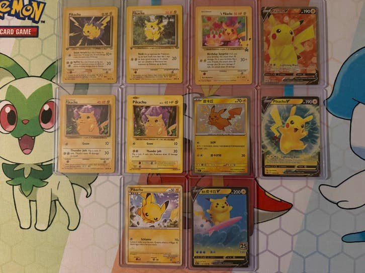 Pokémon Pikachu Card Collection – 10 Authentic Cards (NM), Hobby en Vrije tijd, Verzamelkaartspellen | Pokémon, Ophalen of Verzenden