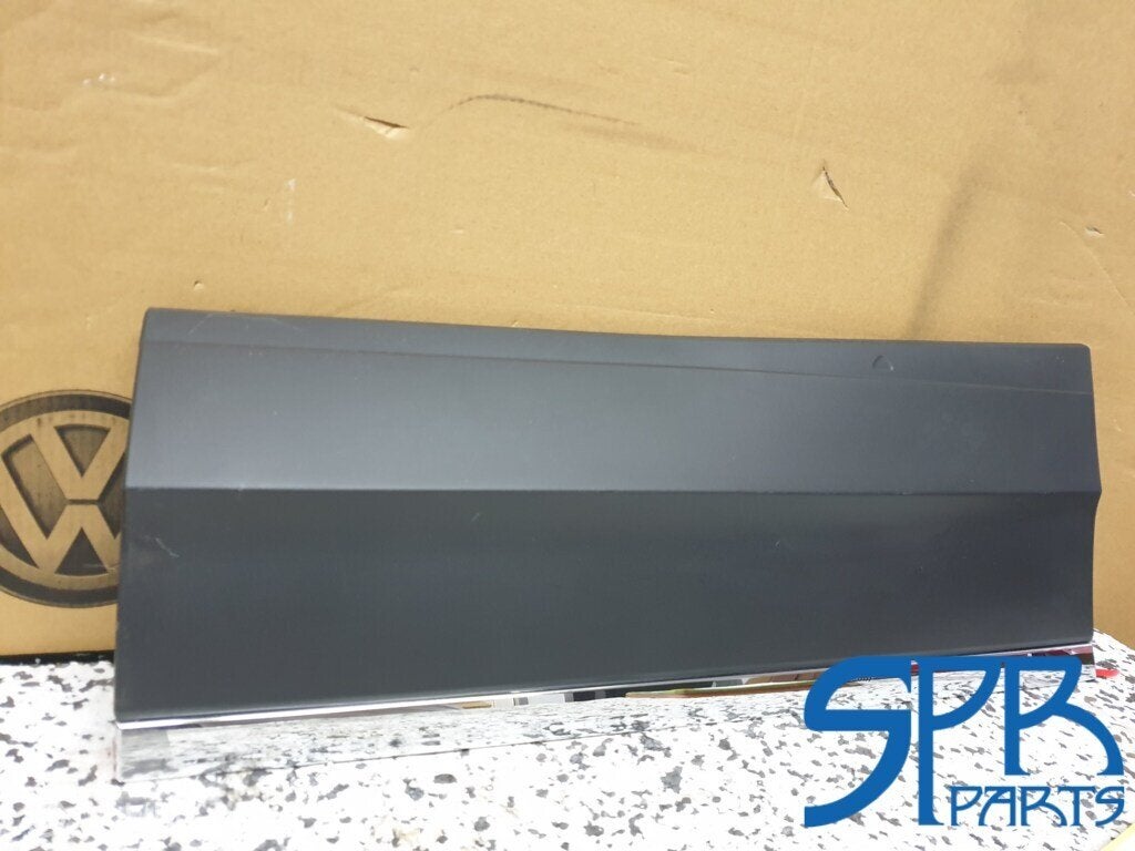 TIGUAN 5NA HIGHLINE SIDESKIRT CHROME Rechtsachter 5NA854950
