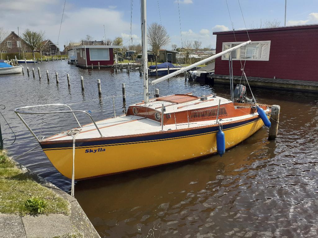 Te koop kolibri 560 met trailer, Ophalen, Gebruikt, Hout, Benzine