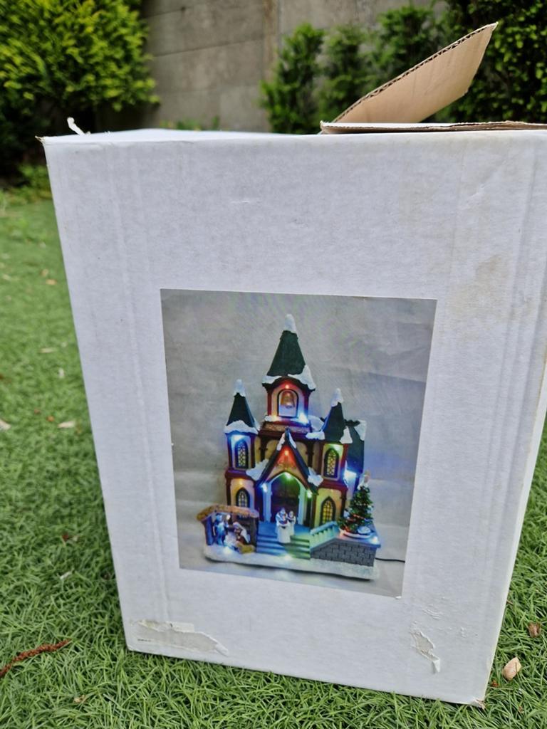 Kerk in kerstsfeer, Diversen, Kerst, Ophalen, Nieuw