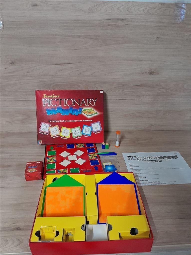pictionary junior mania [s1247], Verzenden, Zo goed als nieuw