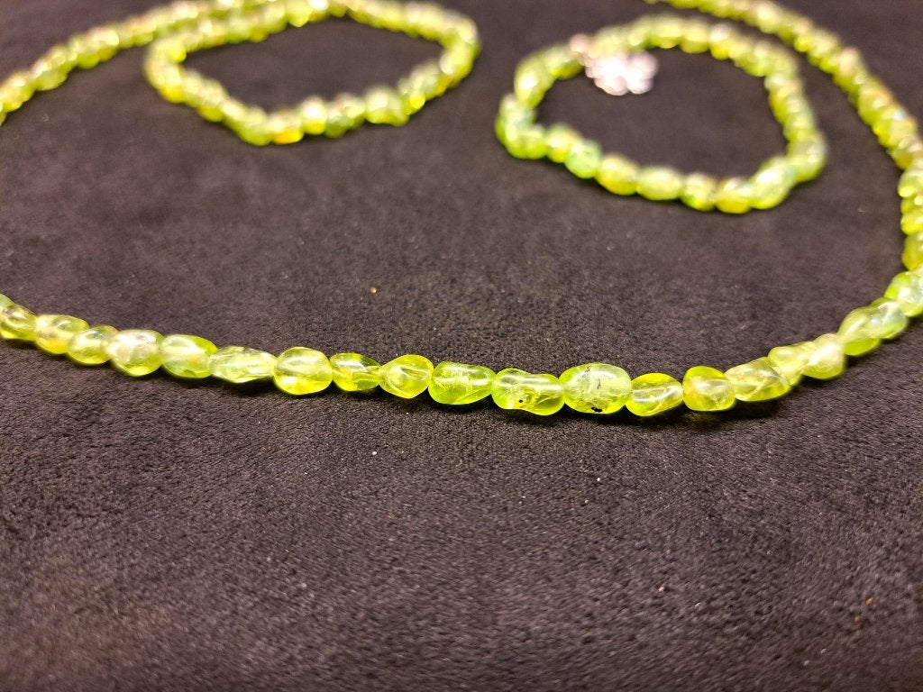Schitterend sieradensetje van peridoot, Sieraden, Tassen en Uiterlijk, Kettingen, Verzenden, Nieuw, Steen of Mineraal, Met edelsteen