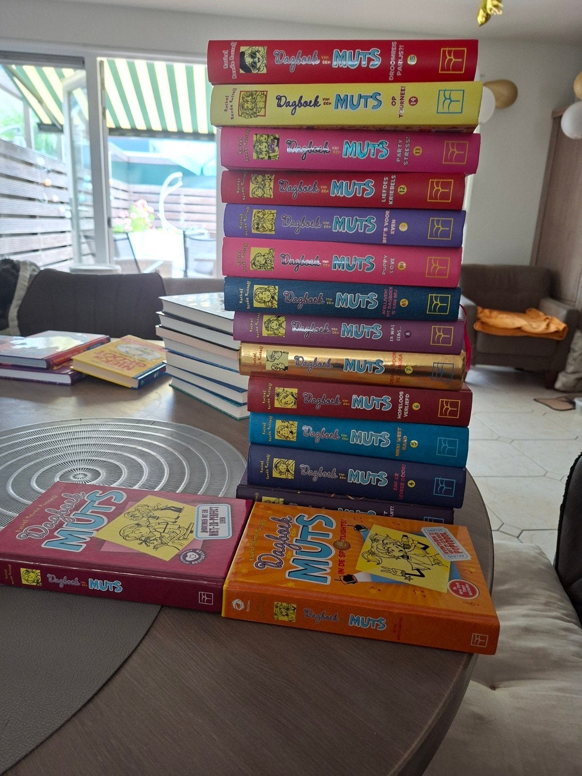 Dagboek van een muts 15 delen, Ophalen, Zo goed als nieuw, Verhalen