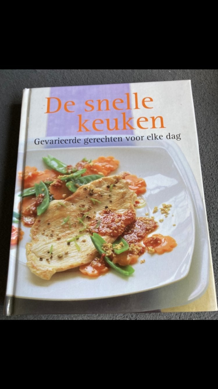KOOKBOEK “DE SNELLE KEUKEN”, Boeken, Ophalen of Verzenden, Zo goed als nieuw