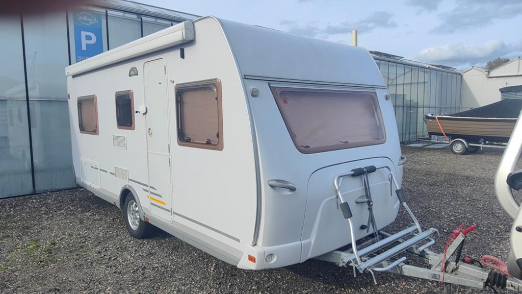 Dethleffs Caravan type Camper, Rondzit, Reservewiel, Tot en met 4