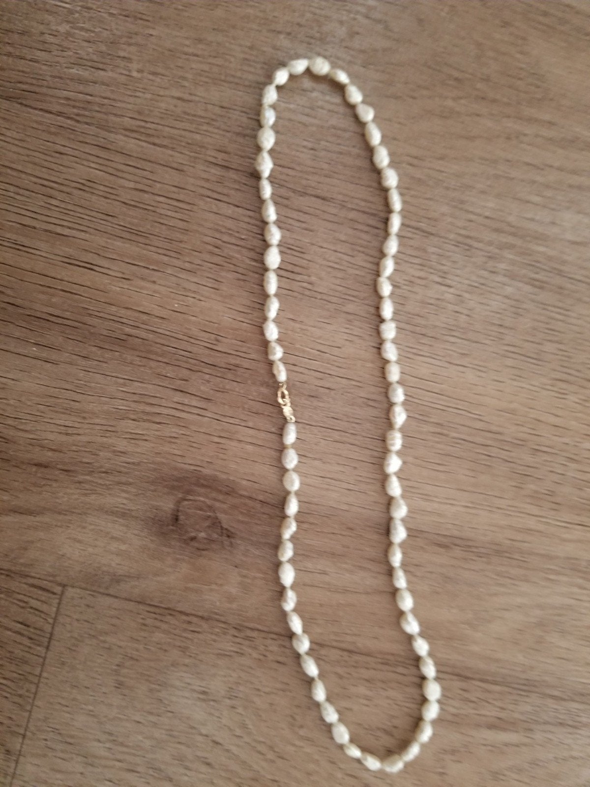 zoetwater parel ketting met gouden slot, Verzenden, Gebruikt, Wit, Goud