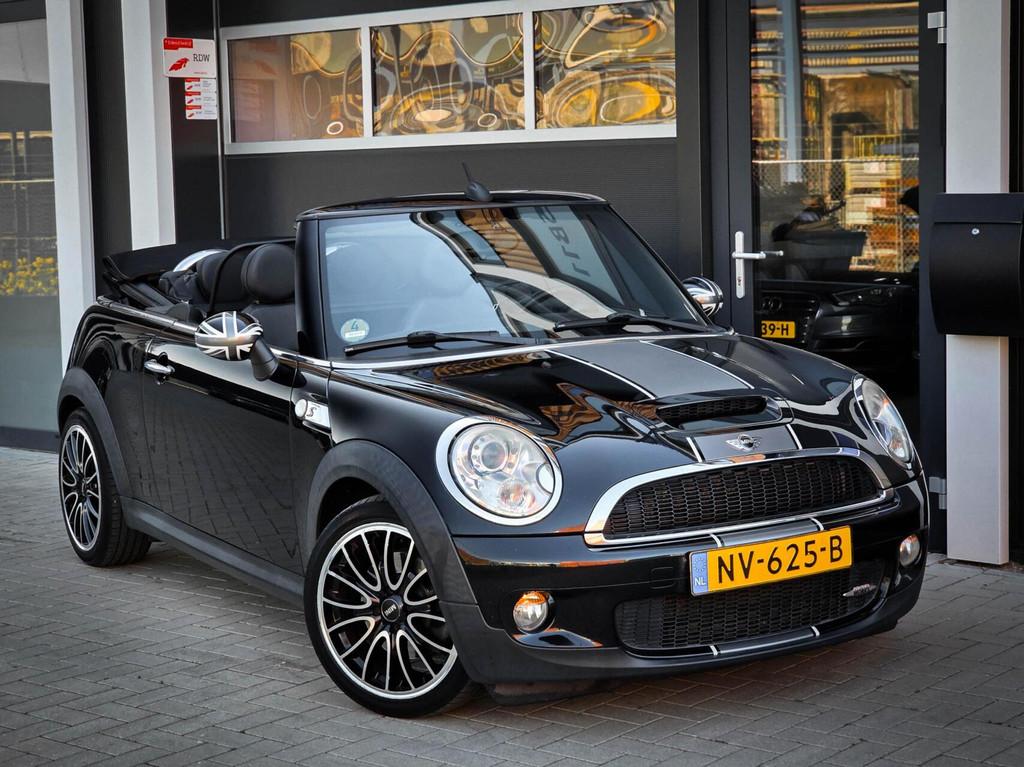 Mini Cooper S Cabrio 1.6 JCW | 192PK | LEER | CRUISE | PDC |, Voorwielaandrijving, 15 km/l, Gebruikt, Cabriolet