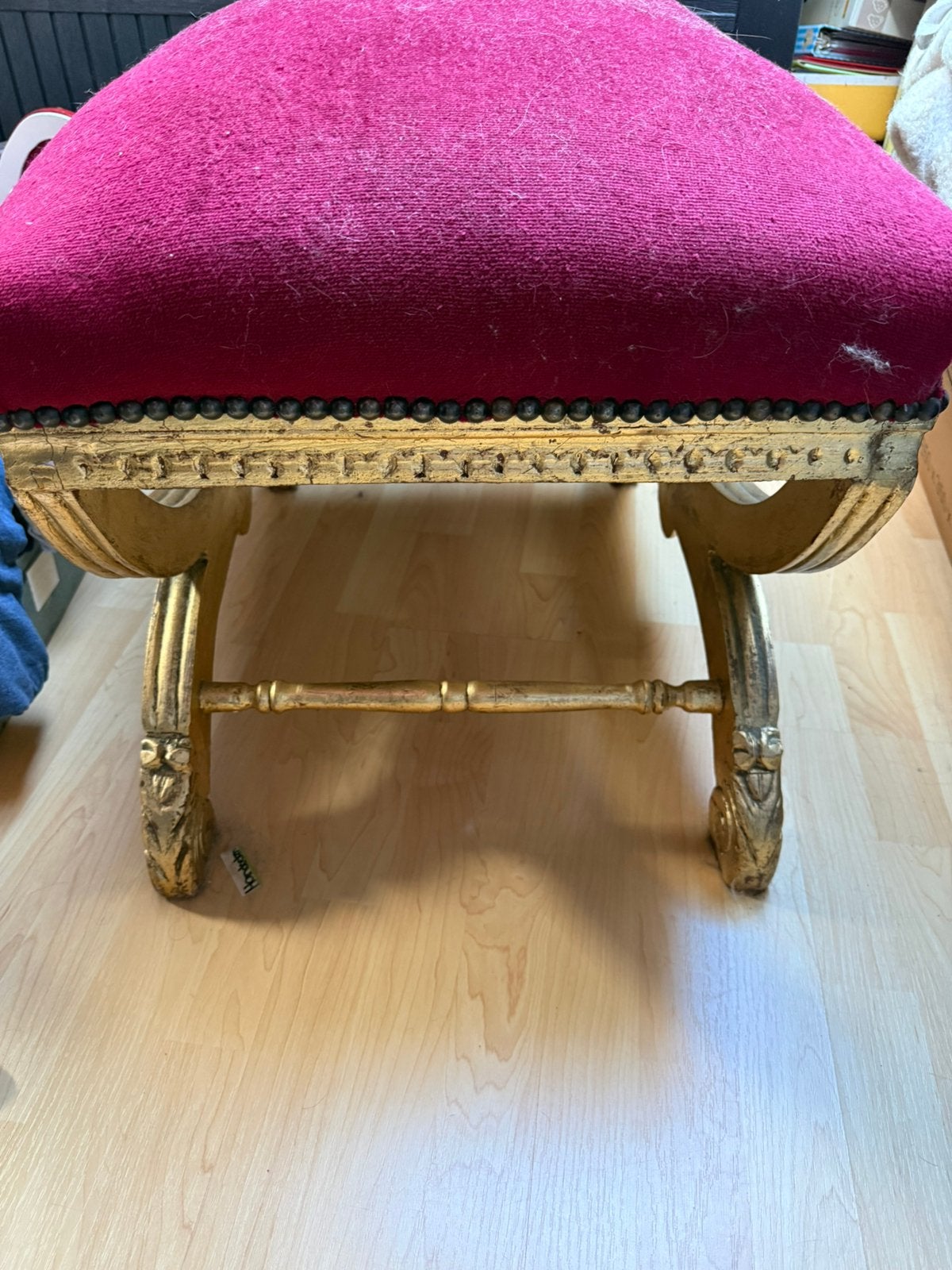 Grote mooie barok poef / hocker, Ophalen, Gebruikt, Rond, Hout