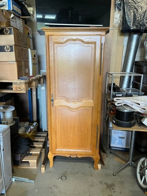 Solide Franse kleding kast, Huis en Inrichting, Ophalen, Frans, Met plank(en), Eikenhout