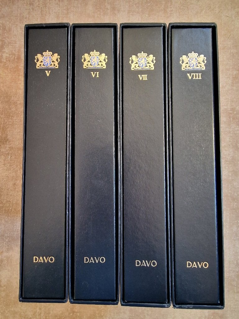 4 DAVO Luxe albums Nederland V t/m VIII – 2000 t/m 2024, Ophalen of Verzenden, Verzamelalbum