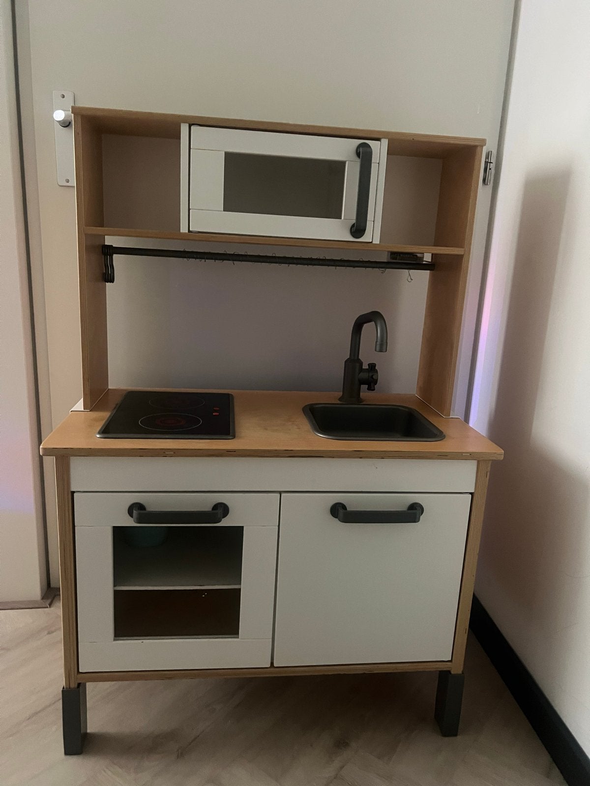IKEA Duktig Speelkeuken met magnetron en kookplaat, Ophalen, Gebruikt, Hout, Speelkeuken