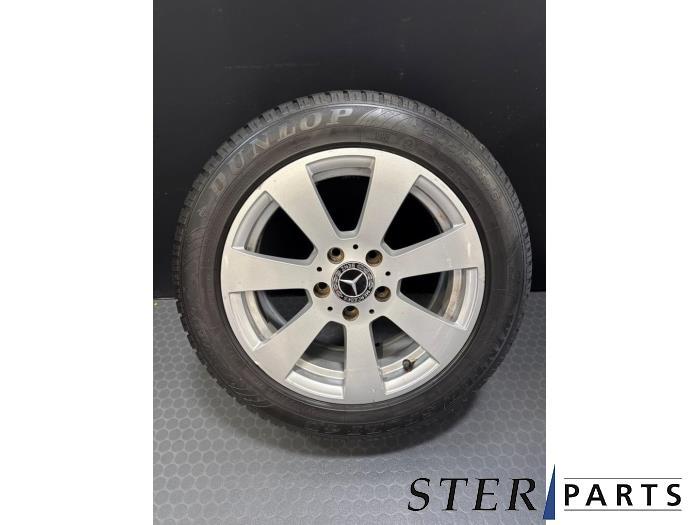 Velgen set + banden van een Mercedes C-Klasse, Auto-onderdelen, Gebruikt, -, -, Ophalen of Verzenden