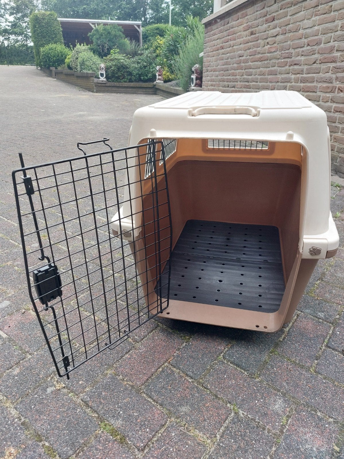 Reis bench/transport box/vliegtuig bench/ dieren bak, Ophalen, Zo goed als nieuw, Minder dan 65 cm