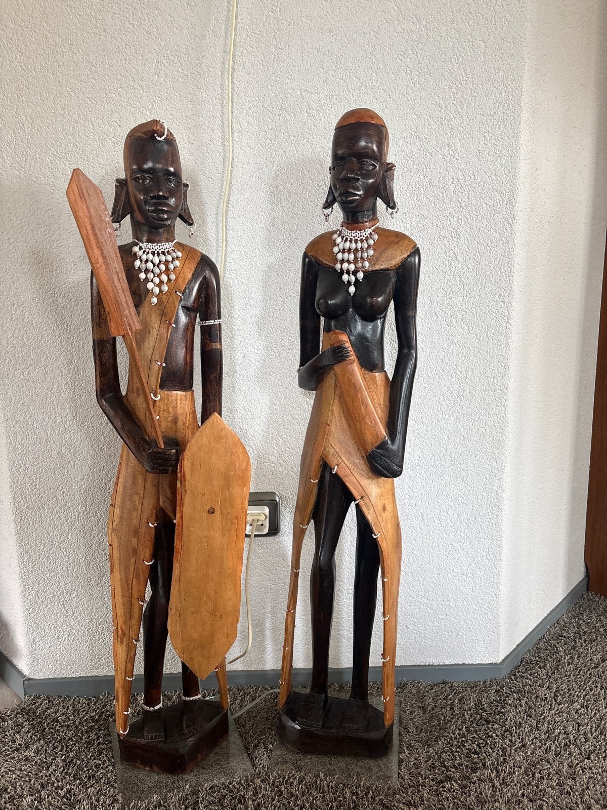 Groot Afrikaans houten beeld - man en vrouw, Ophalen, Groep mensen, Handgemaakt, 1 meter - 2 meter